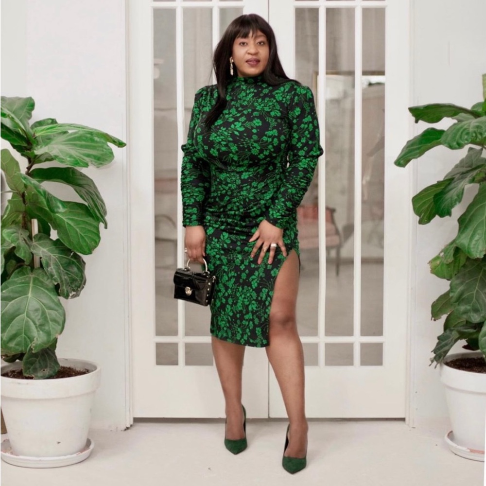 Green side slit, rushed waist dress. Worn once L
